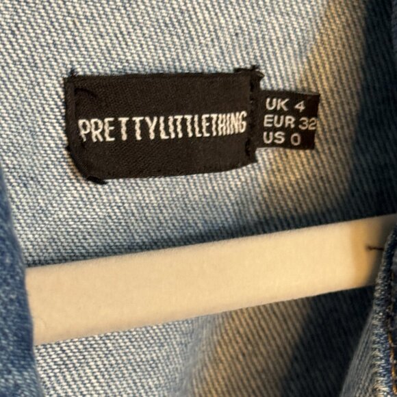 PrettyLittleThing Denim women's Belted Jumpsuit – Size 0 (US) - Picture 7 of 12